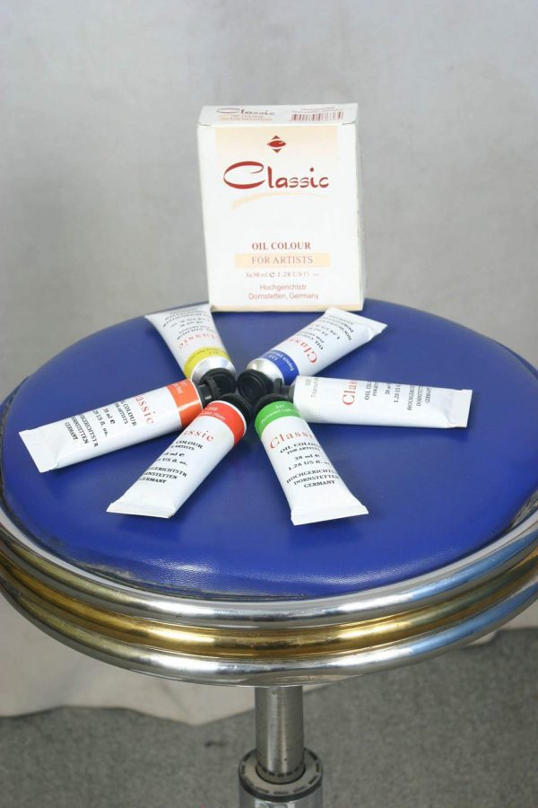 Classic Oil Colour Tubes In 38ml For Artists & Students.