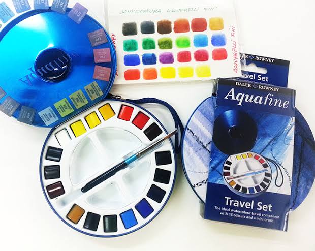  Daler Rowney Simply Watercolor Pan Set - 36 Pan Travel  Watercolor Set for Student Artists of all Ages - Vibrant Smooth Watercolor  Paint Set for Canvas Paper and More